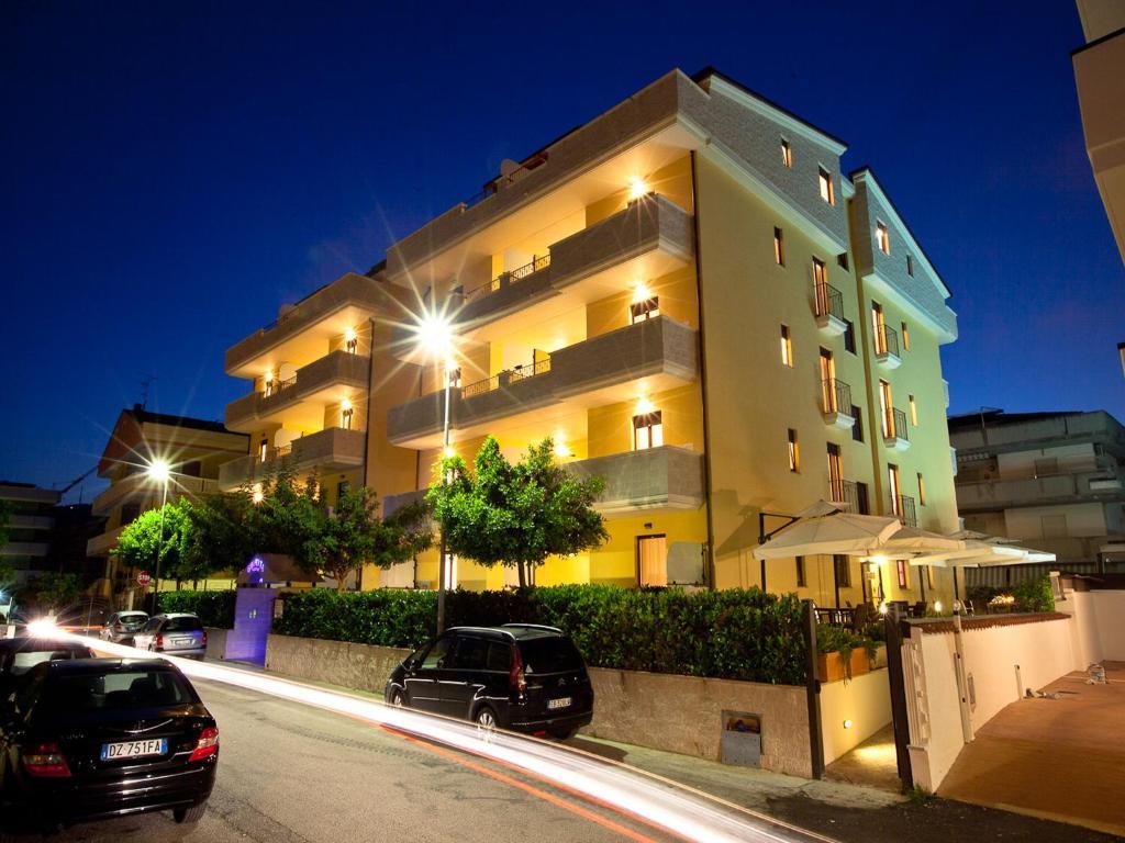 Residence La Guirita Tortoreto Kültér fotó